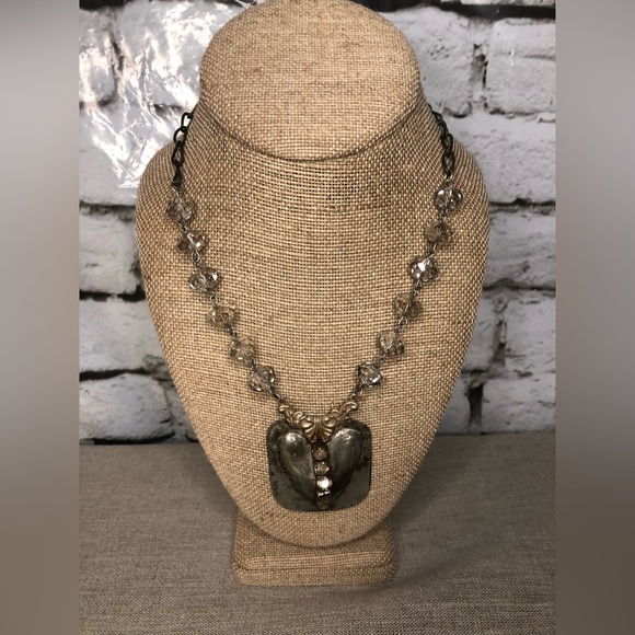 NECKLACE - Picture 3 of 6